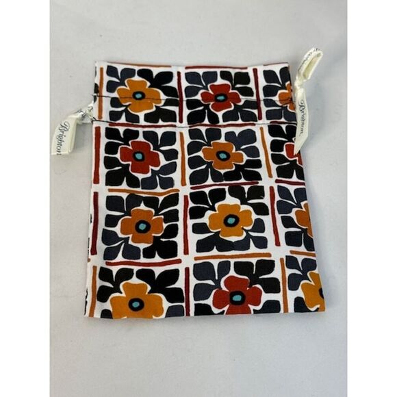 BRIGHTON VIVA LAS VEGAS NEVADA STATE SILVER TONE 7.5”-8.5”CHARM BRACELET - Picture 7 of 7